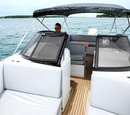 29′ 2021 YACHT HAMPTON ESCAPE (HAMPTON BAYS)