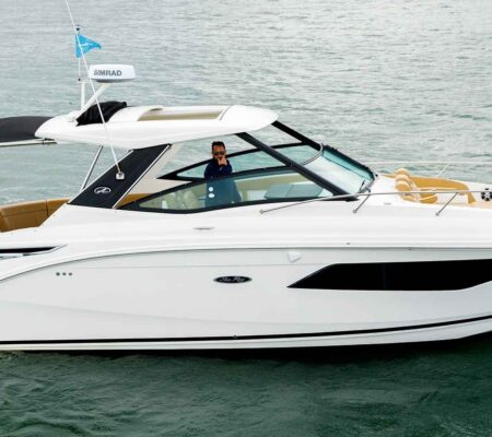 32′ Sundancer Hamptons