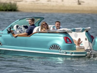 16′ 2024 FIAT 500 WATER TAXI/TUBING CAR BOAT