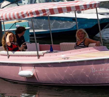 22’ 2025 “BARBIE” FUN BOAT