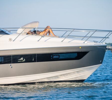 51′ 2022 AZIMUT ATLANTIS + SEABOB