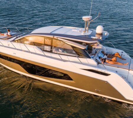 51′ 2022 AZIMUT ATLANTIS + 2 SEABOBS