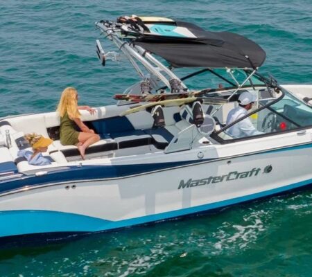 26′ 2023 MASTERCRAFT-WATERSPORTS WITH INSTRUCTOR