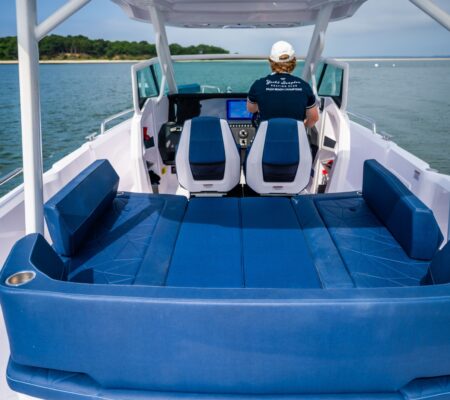 31′ 2025 AXOPAR SUN TOP (SAG HARBOR)