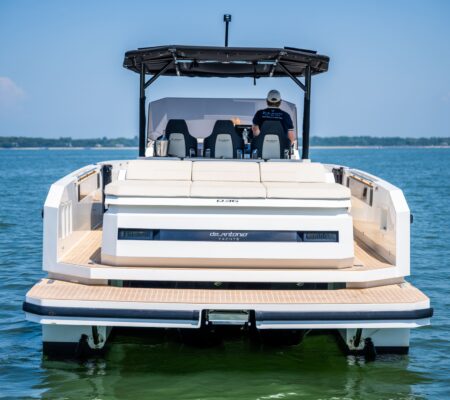 36′ 2025 DE ANTONIO + SEABOB