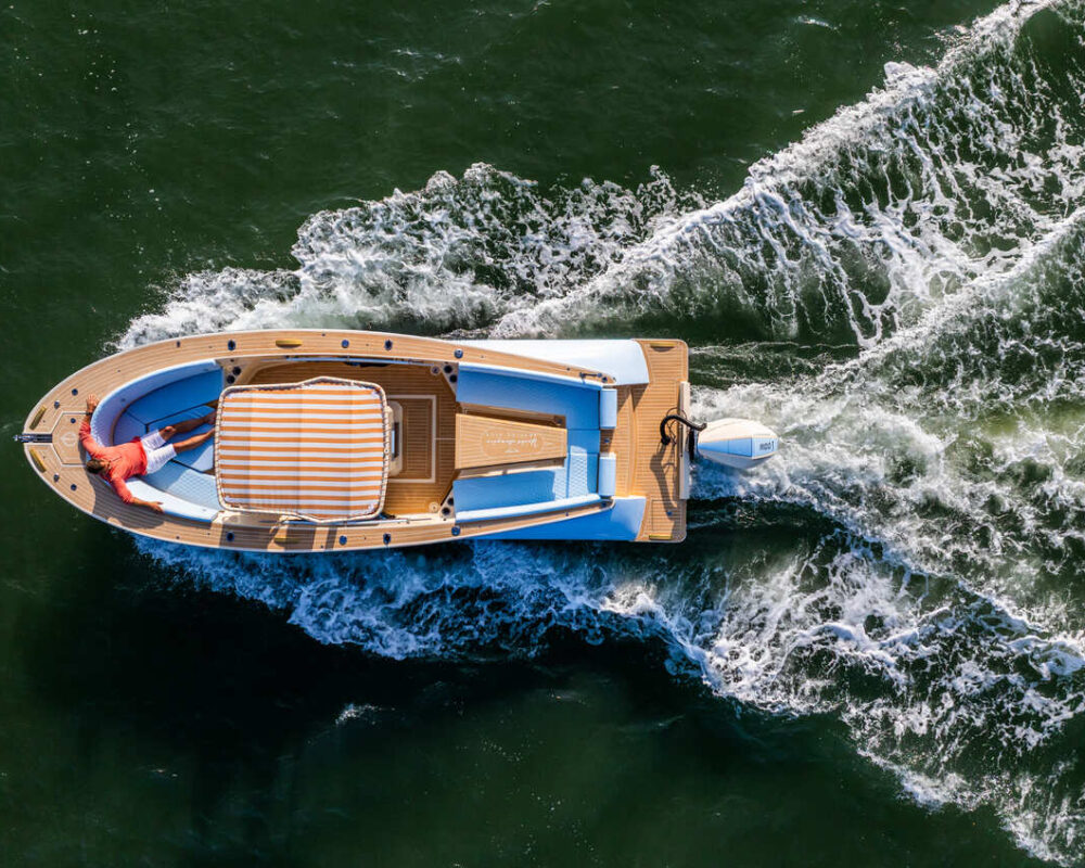 27’ 2026 PICNIC BOAT (Custom Timeslots)